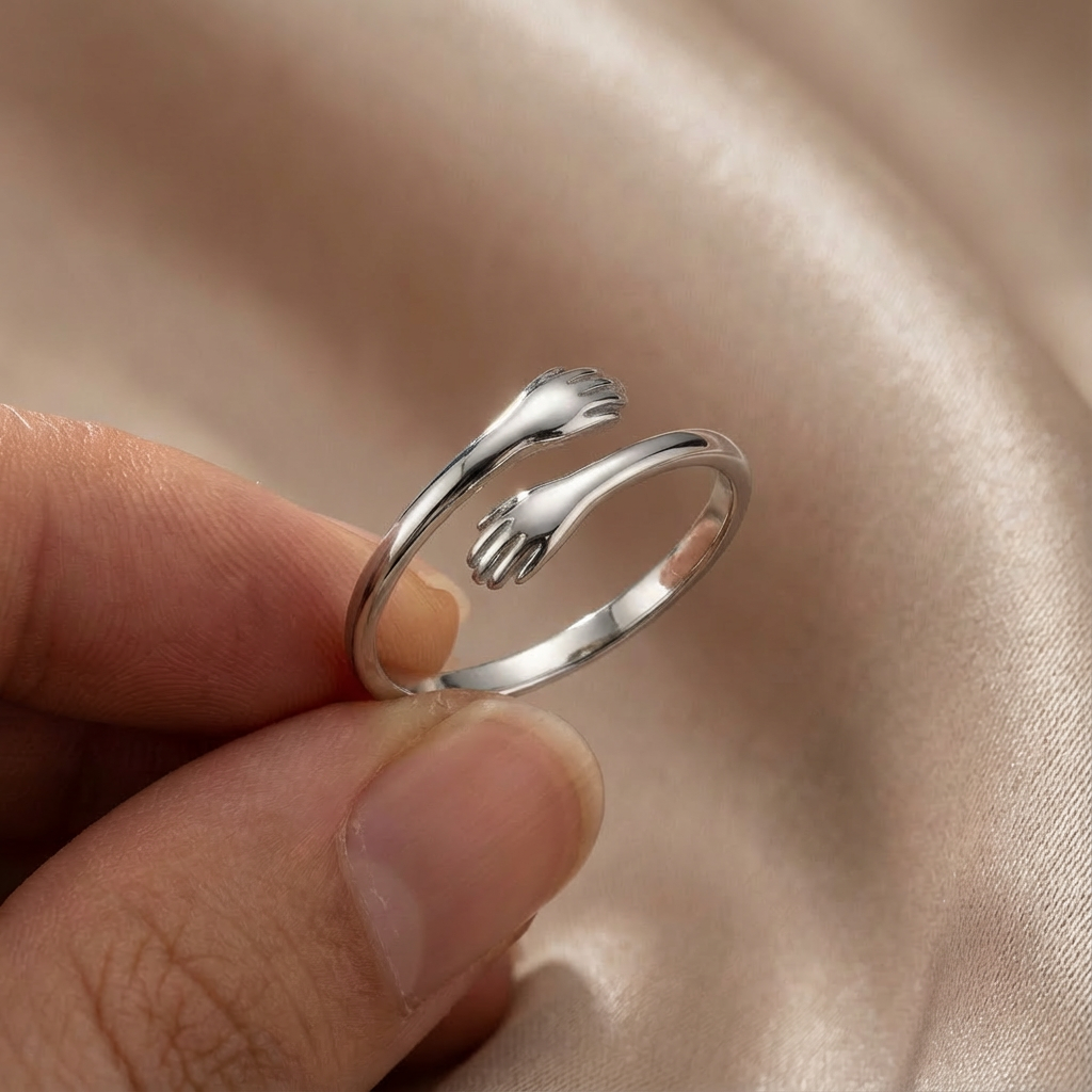 "Abbraccio" Hug Ring