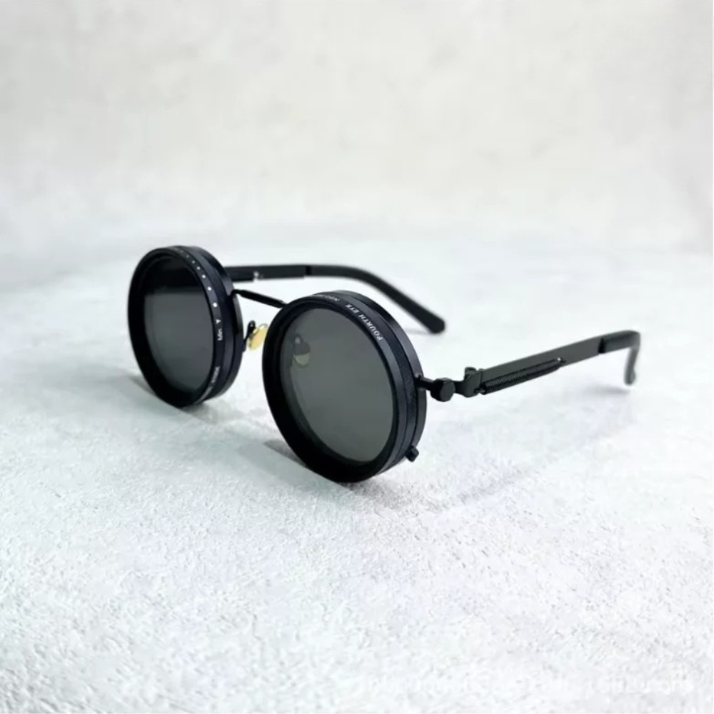 FlexVision™ | Adjustable Black Sunglasses