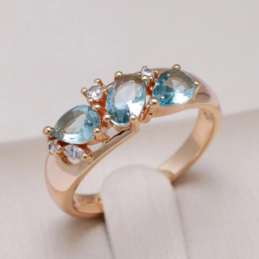 Elegant Blue Vintage Zirconia Gold Ring