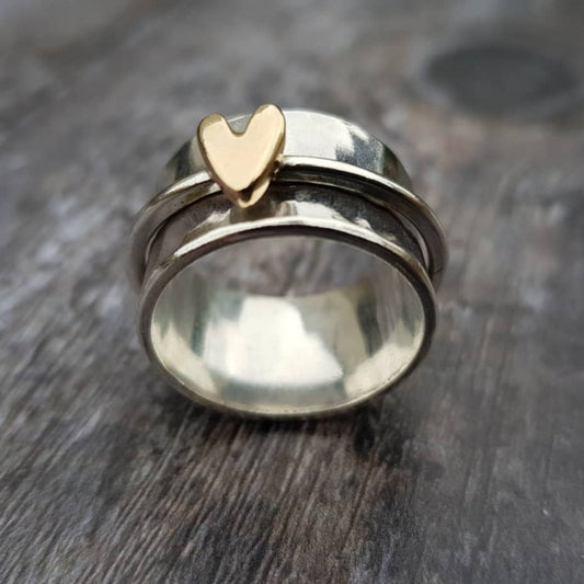 Mely – Golden Heart Silver Ring