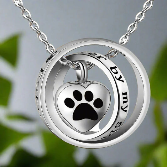 Necklace with stainless steel paw-shaped urn