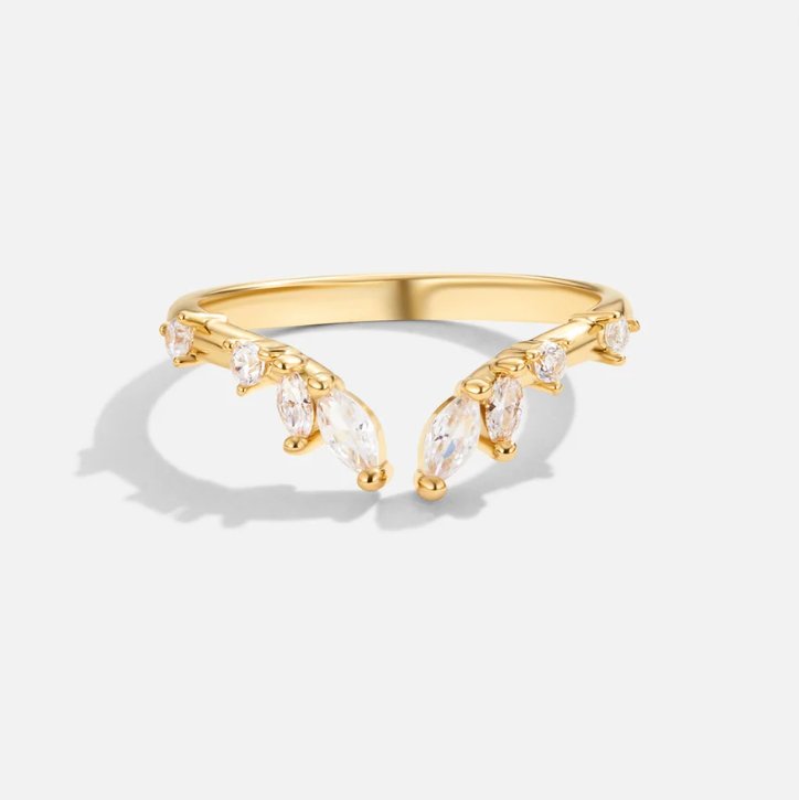Peace – Crystal Gold Vine Ring