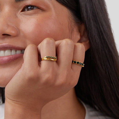 Mary – Emerald Green Layered Ring