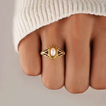 Royal – Vintage Pearl Ring